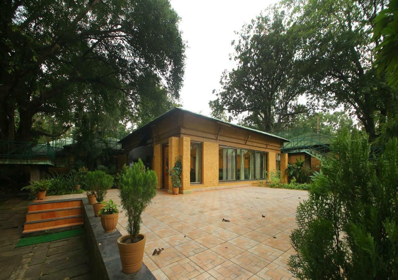 Mpt White Tiger Forest Lodge Tāla Εξωτερικό φωτογραφία