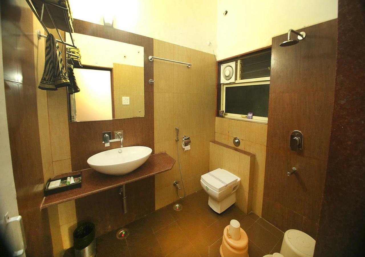 Mpt White Tiger Forest Lodge Tāla Εξωτερικό φωτογραφία